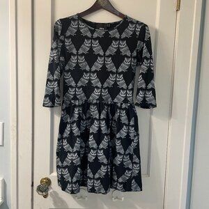 ASOS owl black and white dress. Size 8 3/4 Sleeves